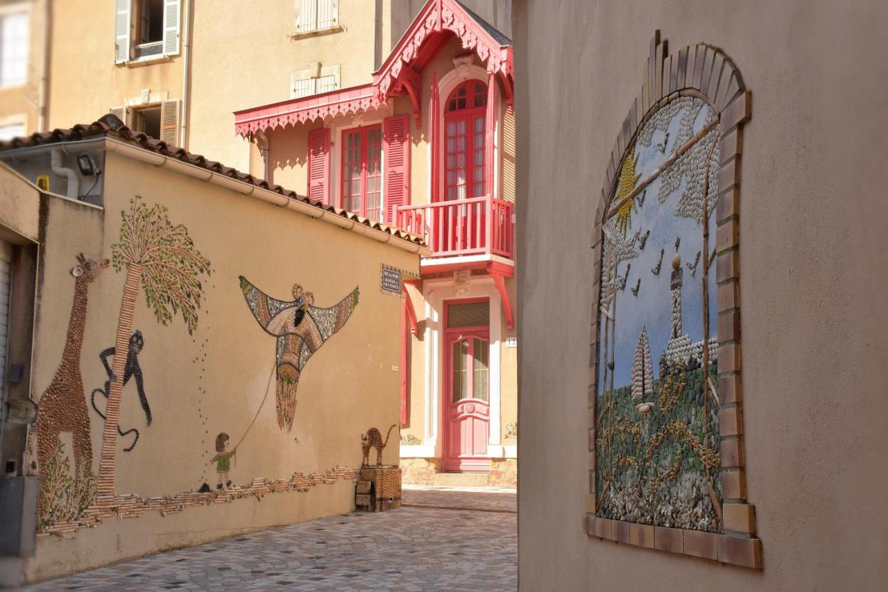 Residence Les Pins لي سابلِ دولونْ المظهر الخارجي الصورة