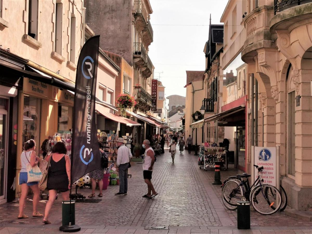 Residence Les Pins لي سابلِ دولونْ المظهر الخارجي الصورة
